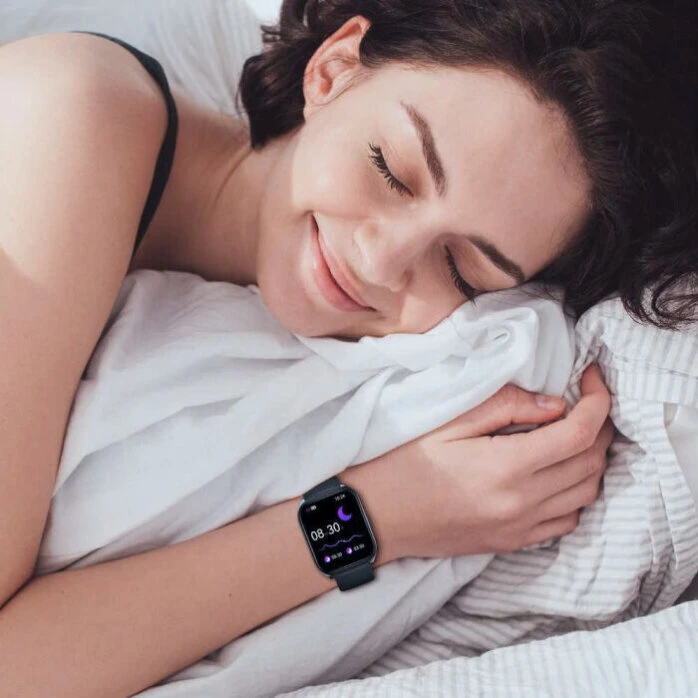 FitiWatch worn comfortably on wrist during resting and sleeping context